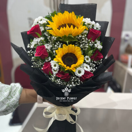 Sunflower Sevanti Red Rose Mix